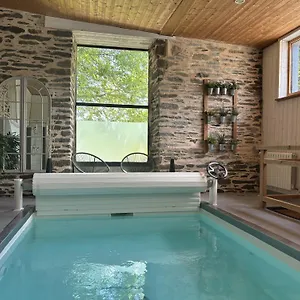 Domaine De Meros Lodge Plonévez-du-Faou